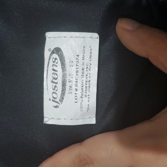 Graduation gown - Picture 5 of 5